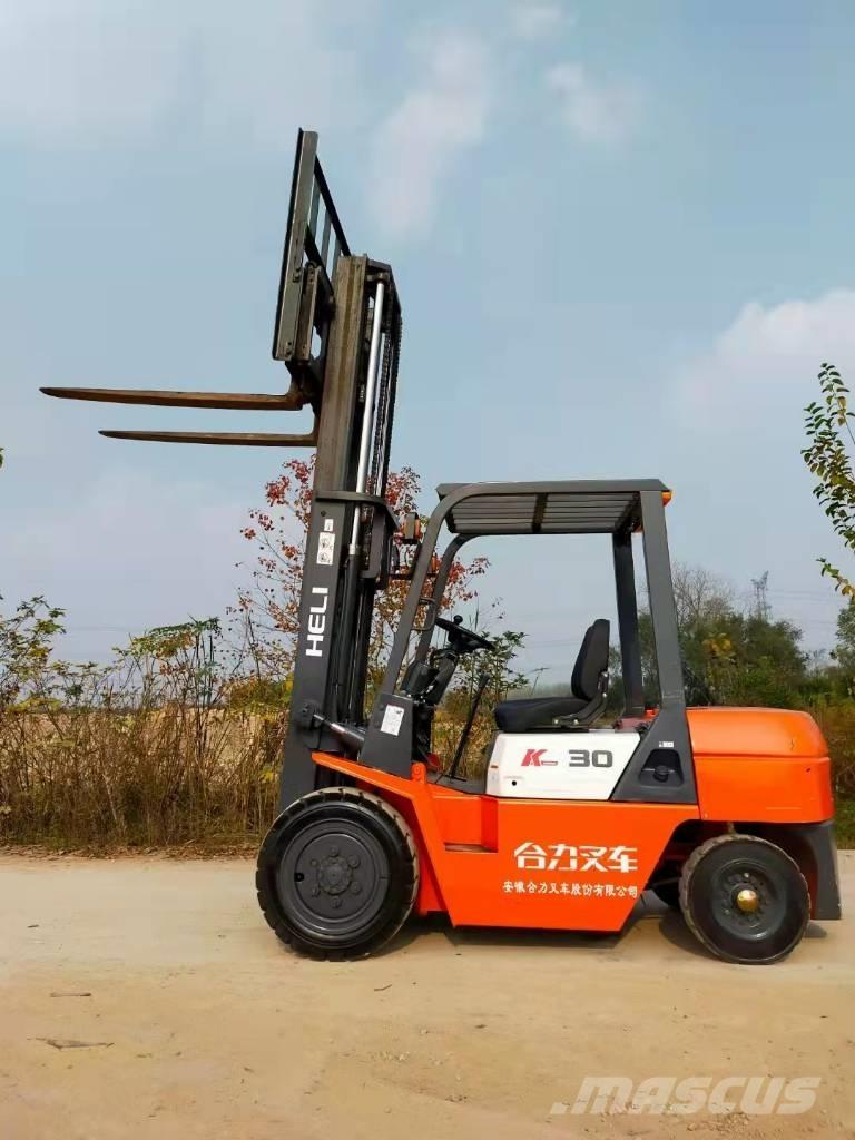 Heli CPCD 30 ディーゼル・軽油