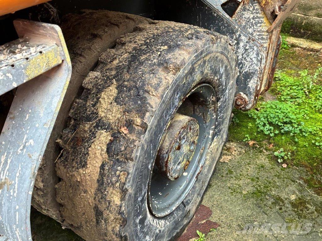 Liebherr LH 22 M 廃棄物／工業産廃処理機