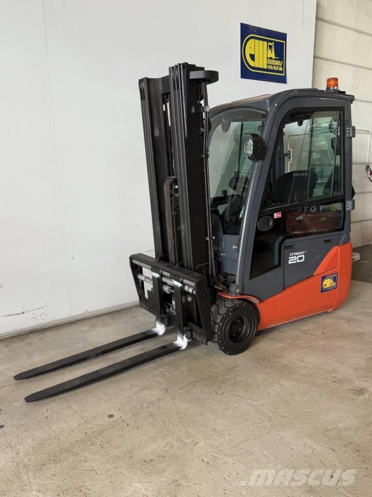 Toyota truck 8FBE20T バッテリーフォークリフト