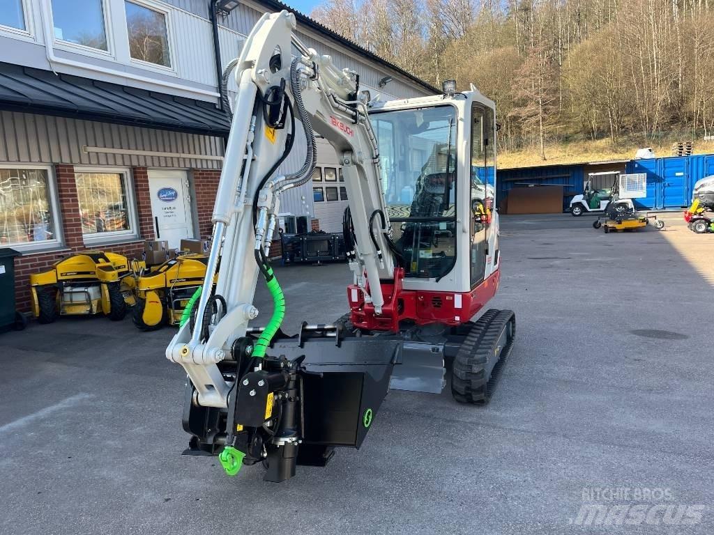 Takeuchi TB 225 ミニ油圧ショベル 7t以下（ミニユンボ・ミニディガー）