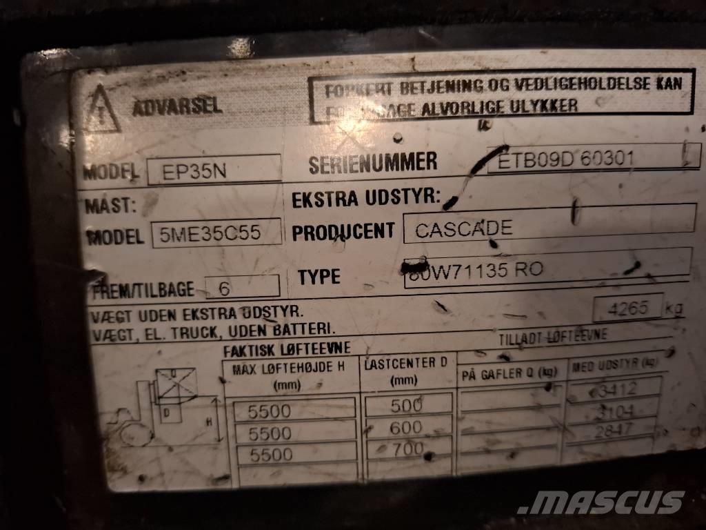 CAT EP35N バッテリーフォークリフト