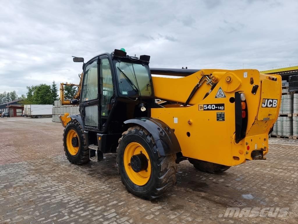 JCB 540-140 テレスコーピックハンドラー
