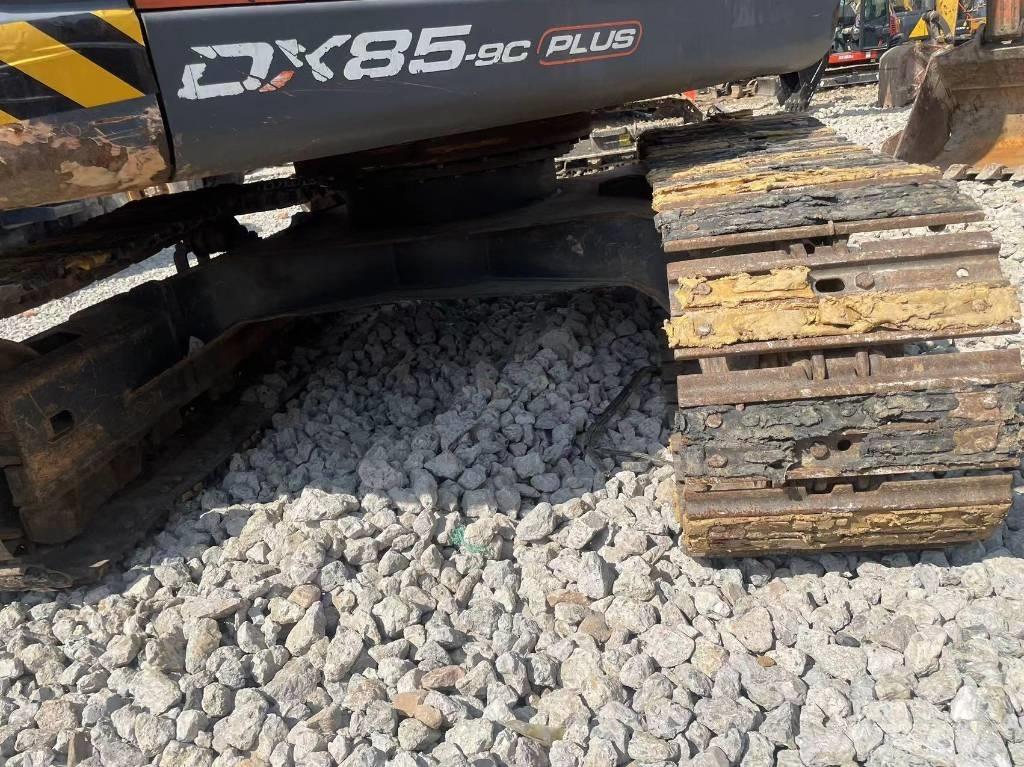 Doosan DX 85 中型油圧ショベル 7ｔ-12ｔ（ユンボ・パワーショベル・バックホー）