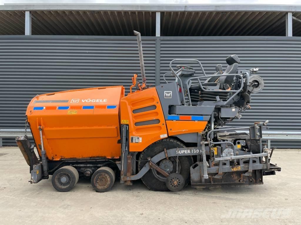 Vögele SUPER 1303-3I アスファルトフィニッシャ