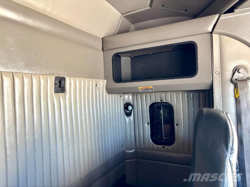 Kenworth T 800 中古トラクターヘッド | トレーラーヘッド