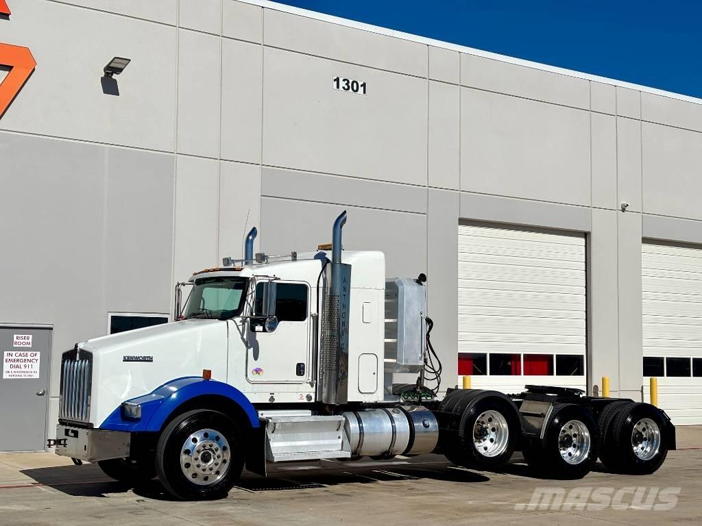 Kenworth T 800 中古トラクターヘッド | トレーラーヘッド