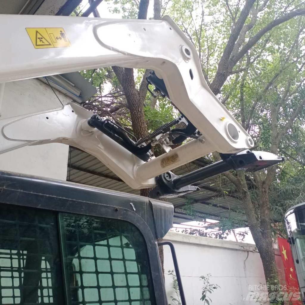 Bobcat T 770 スキッドステアローダー