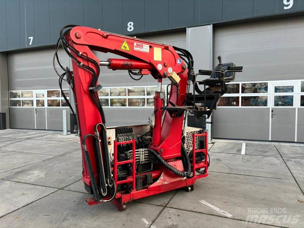 JKB 12BJ 2017 クレーントラック、ユニック車