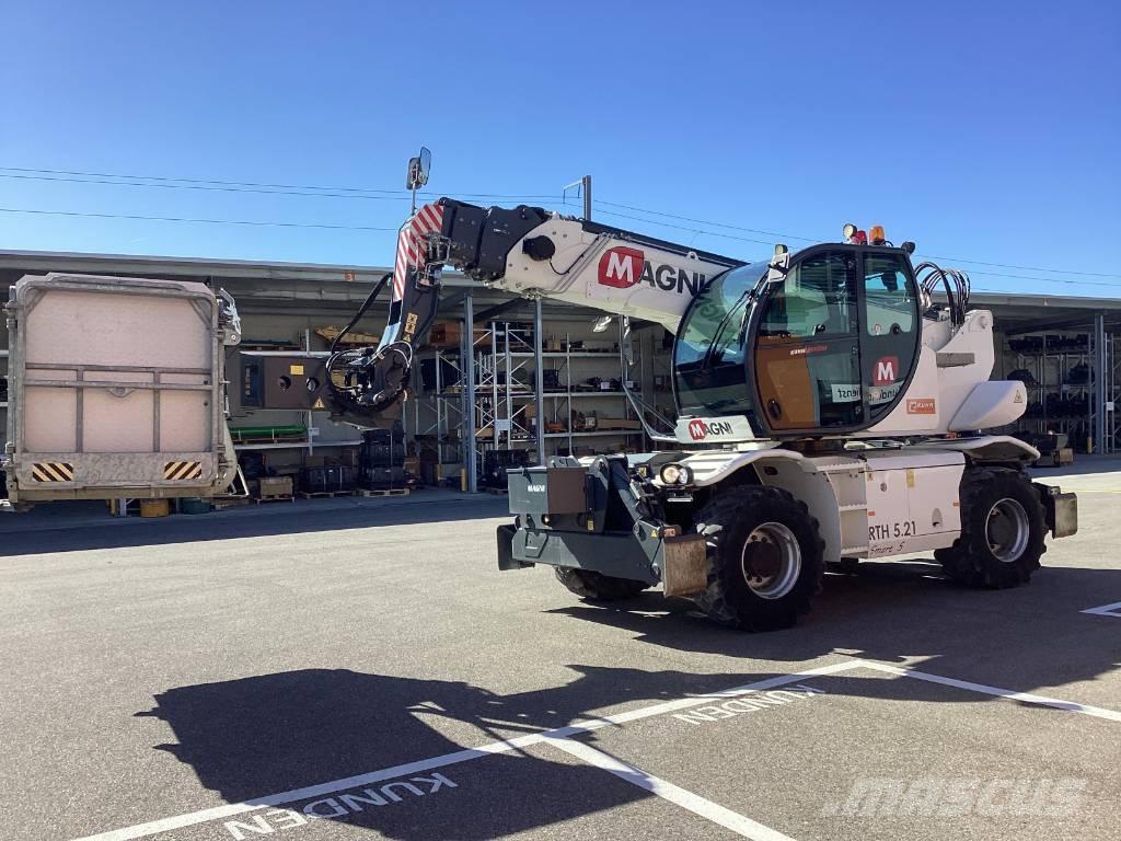 Magni RTH 5.21 SMART テレスコーピックハンドラー
