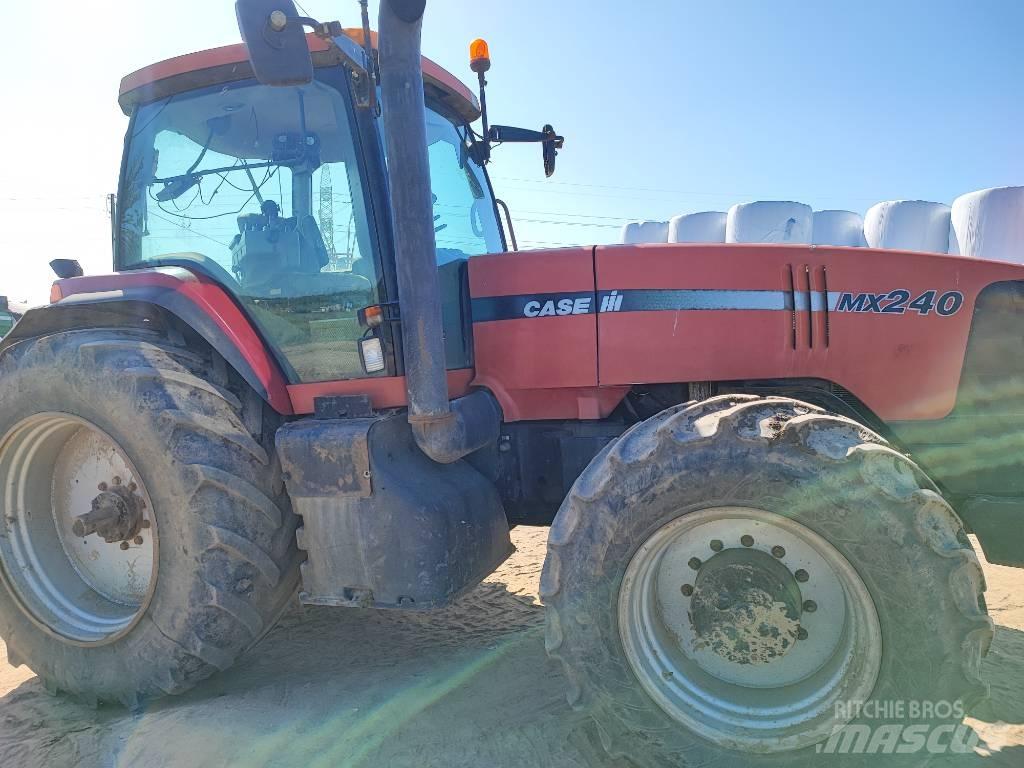 Case IH MX 240 トラクター