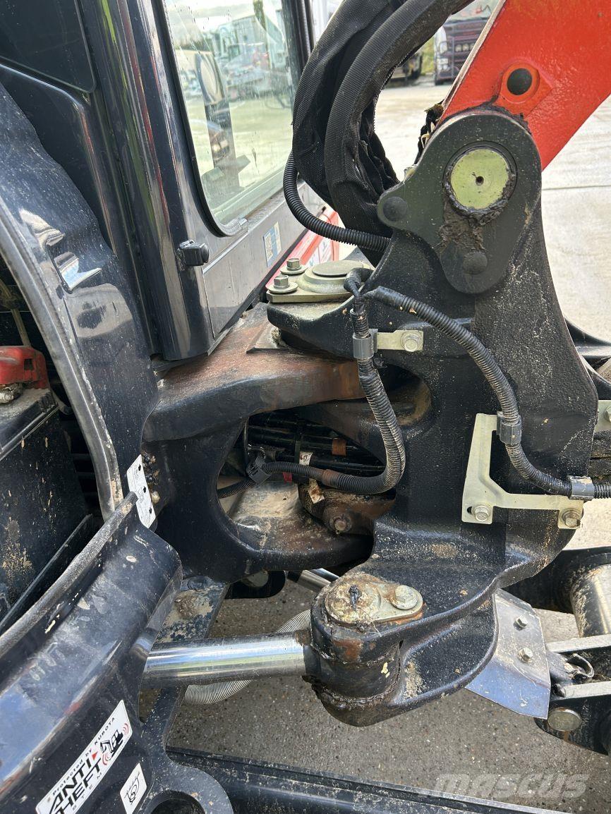 Kubota U50-5 (8596) ミニ油圧ショベル 7t以下（ミニユンボ・ミニディガー）