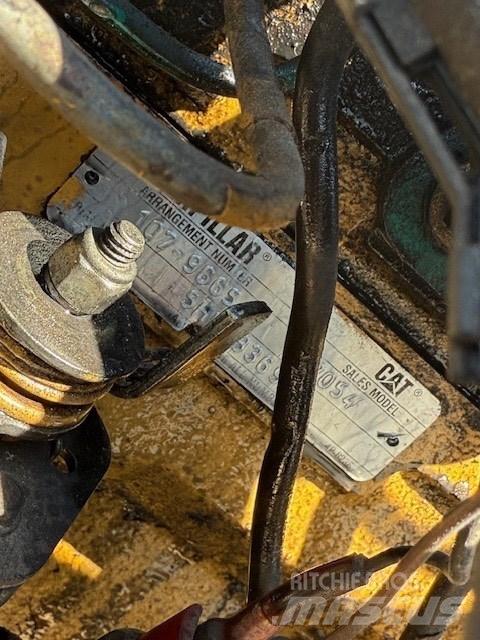 CAT 3054 107-9665 エンジン