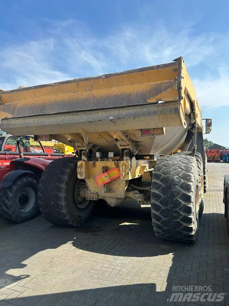 Volvo A 40 D アーティキュレート式ダンプトラック