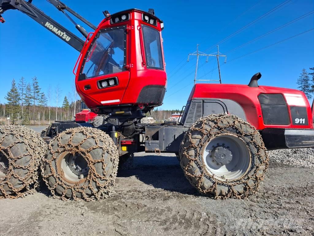 Komatsu 911.6 ハーベスター