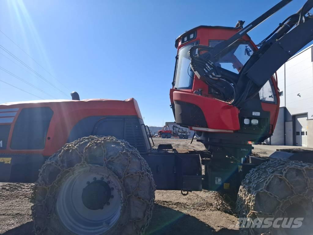 Komatsu 911.6 ハーベスター