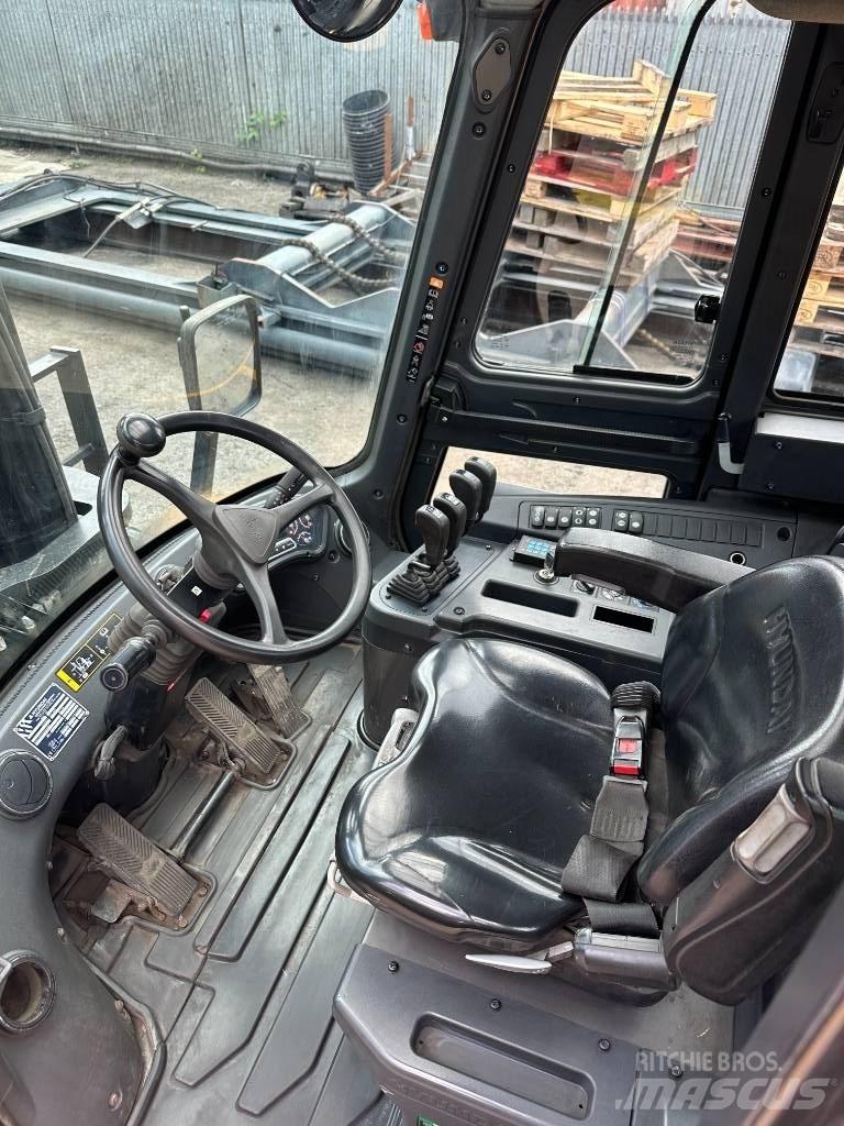 Hyundai 70 D-9 ディーゼル・軽油