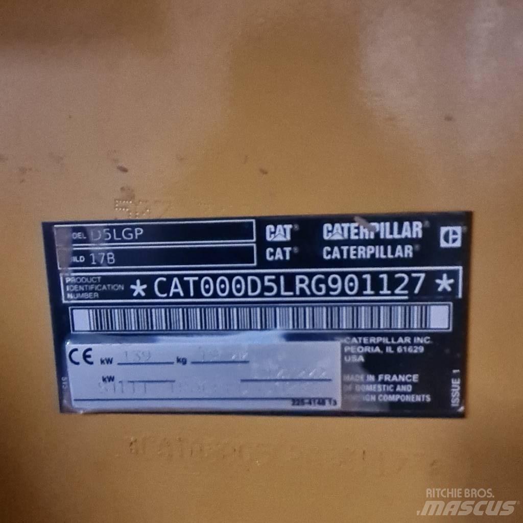 CAT D 5 LGP ブルドーザー
