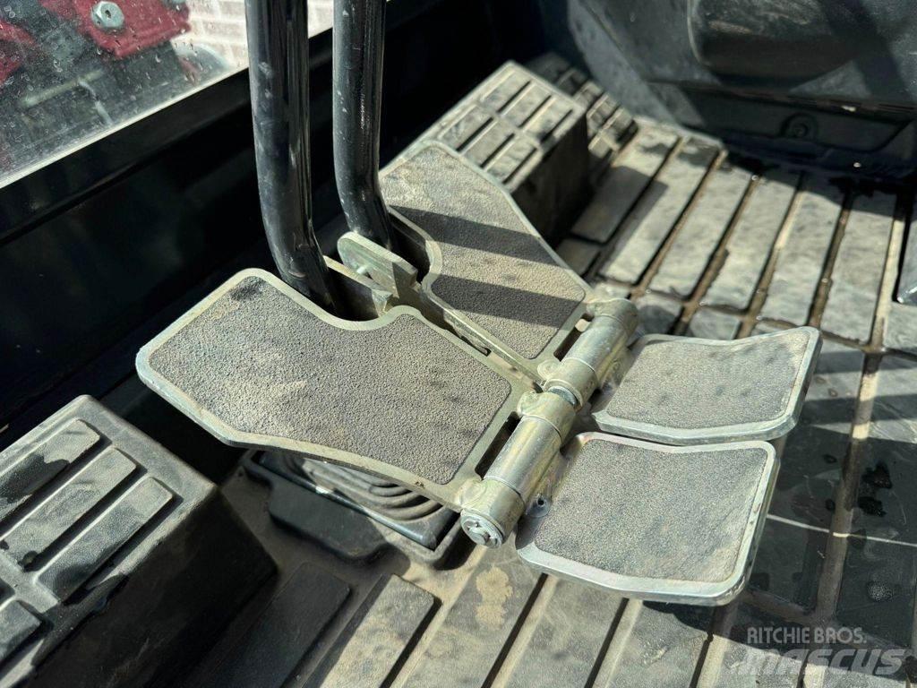 Yanmar SV22 ミニ油圧ショベル 7t以下（ミニユンボ・ミニディガー）