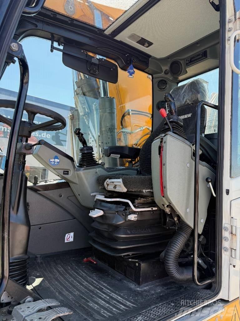 Liebherr LH 24 M 廃棄物／工業産廃処理機
