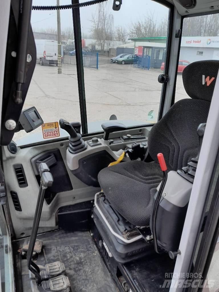 Wacker Neuson EZ 36 大型油圧ショベル12t以上（パワーショベル・ユンボ）