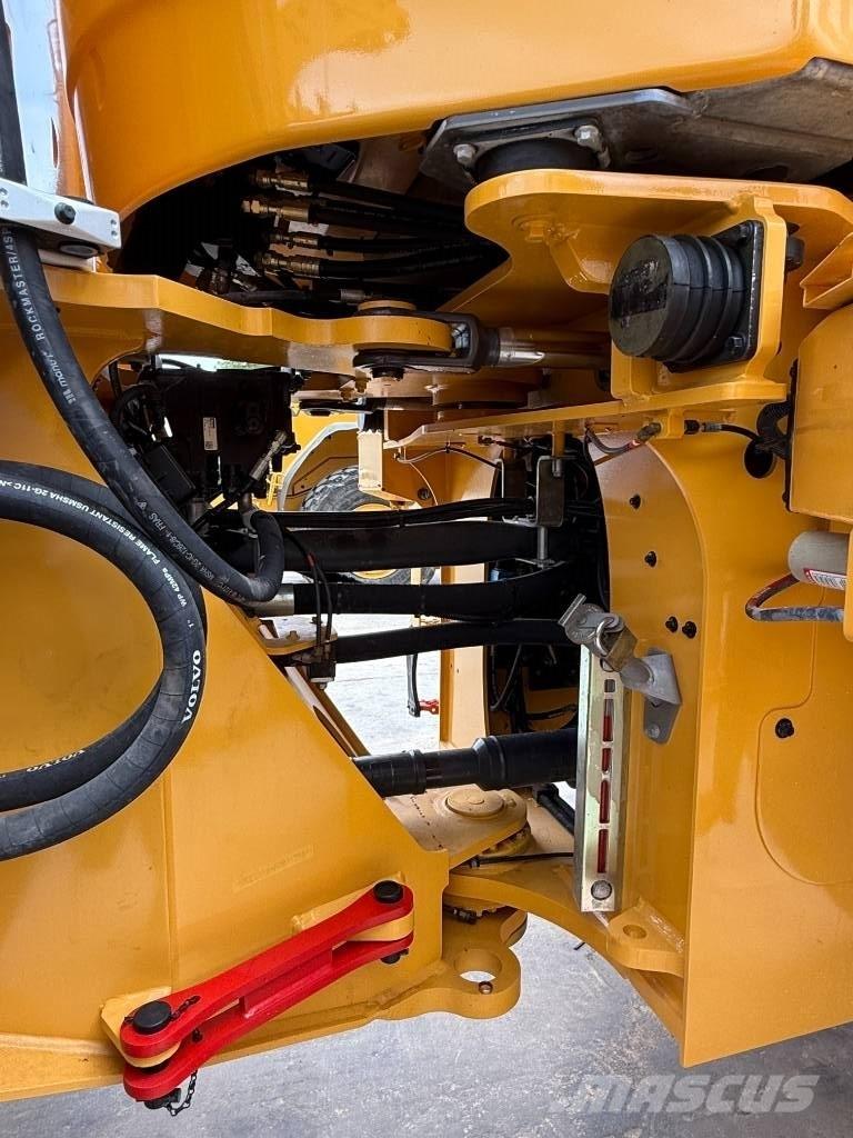 Volvo L 110 H ホイールローダー・タイヤショベル