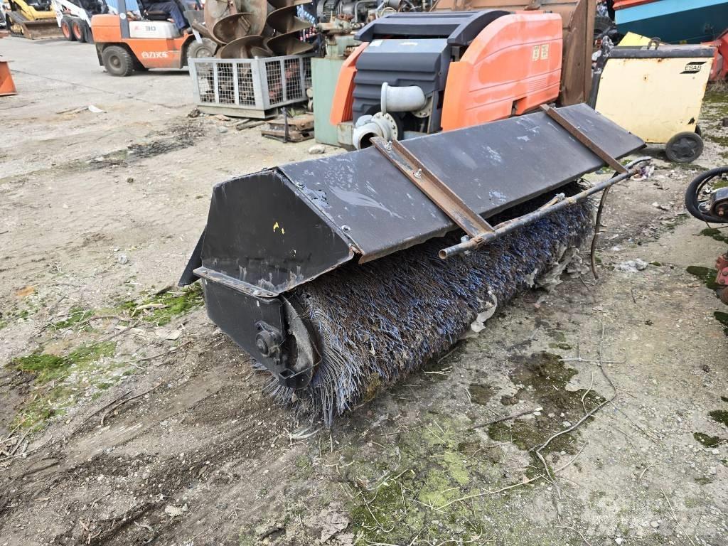 Bobcat Bobcat 路面清掃機