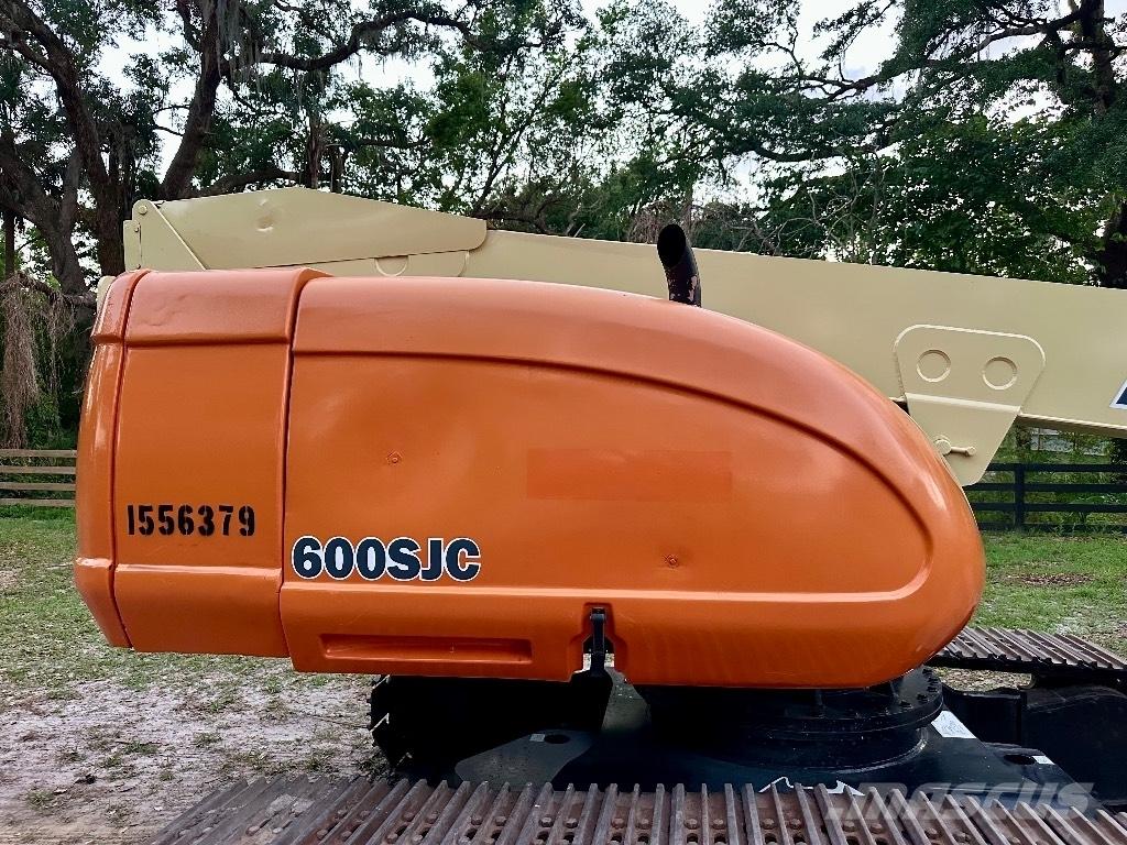 JLG 600 SJ C ブームリフト　直伸型