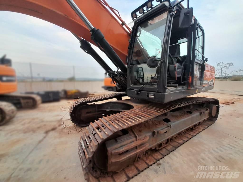 Doosan DX 350 LC-7 大型油圧ショベル12t以上（パワーショベル・ユンボ）