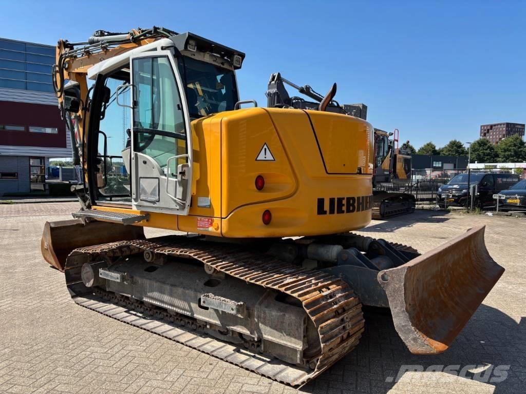 Liebherr R 914 大型油圧ショベル12t以上（パワーショベル・ユンボ）