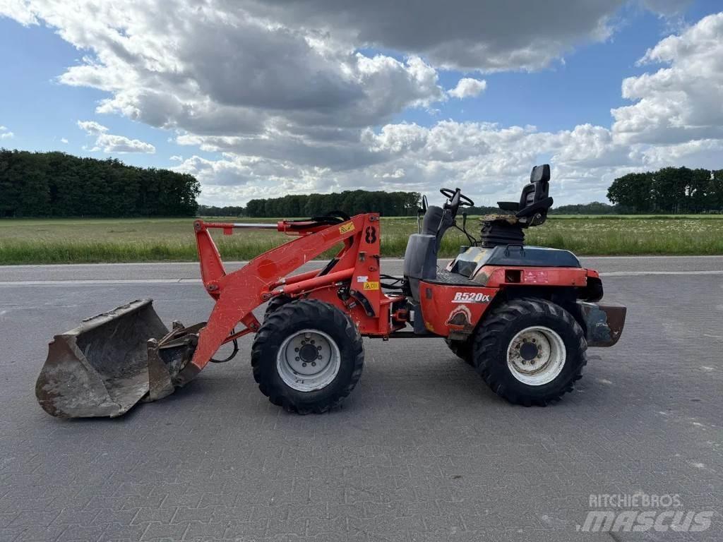 Kubota R520NH ホイールローダー・タイヤショベル