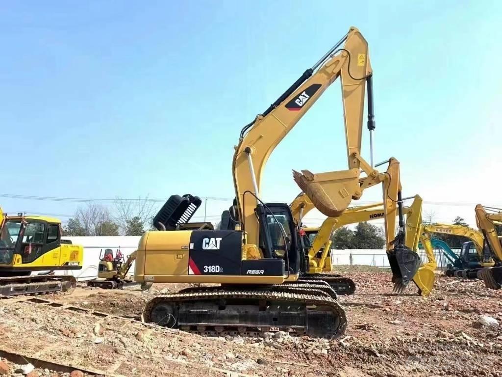 CAT CAT318D 大型油圧ショベル12t以上（パワーショベル・ユンボ）