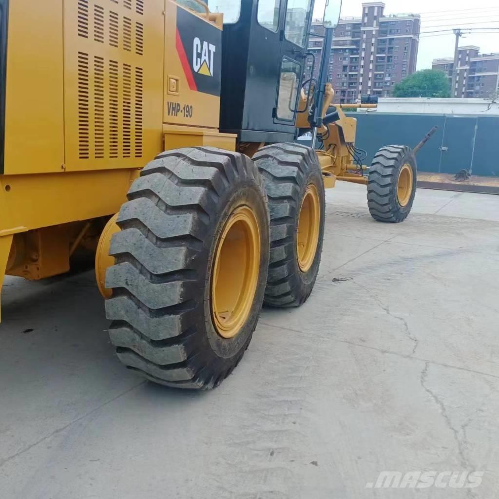 CAT 140 K モーターグレーダー