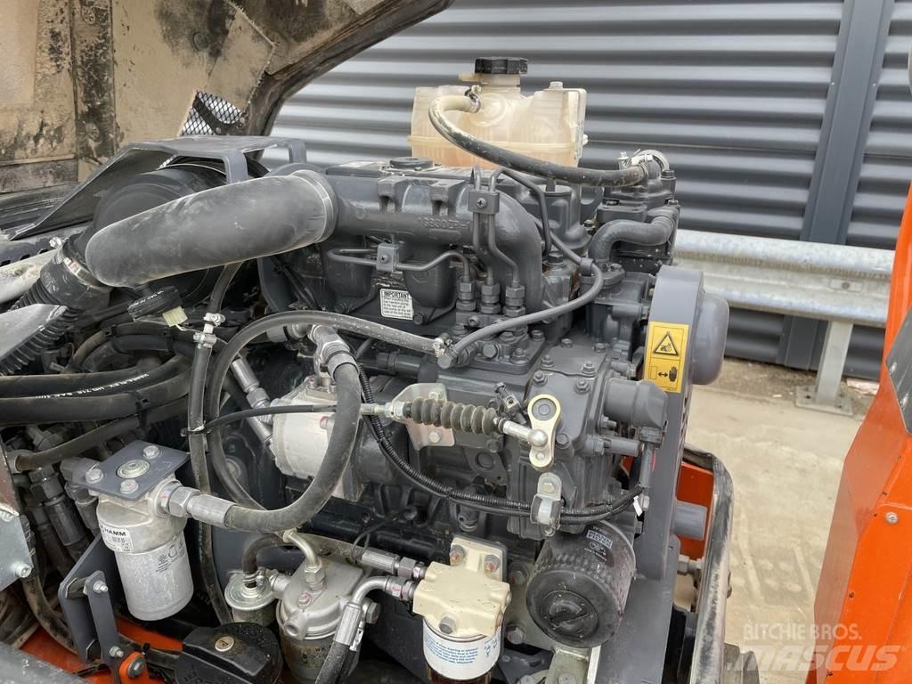 Hamm HD 12 VV タンデムローラ