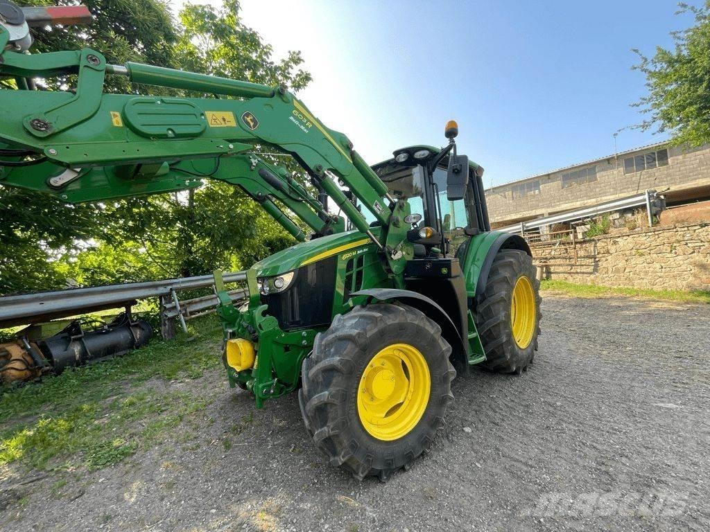 John Deere 6120 M トラクター