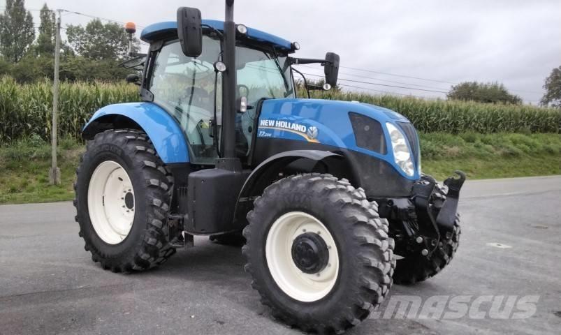 New Holland T 7.200 トラクター