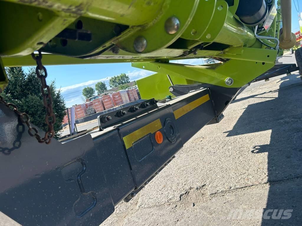 CLAAS Vario 1080 コンバイン
