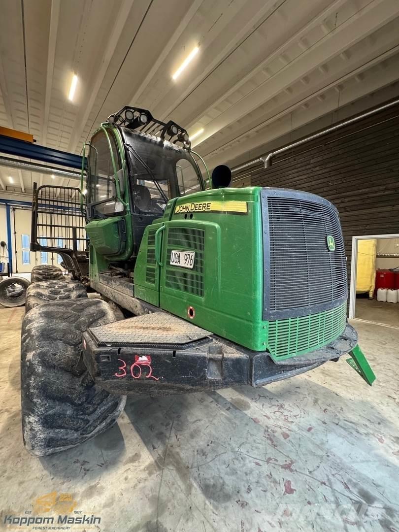 John Deere 1210E フォワーダー