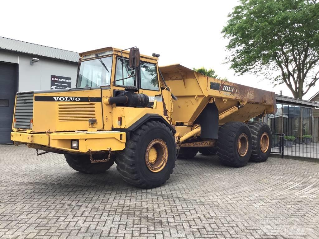Volvo A 25 C アーティキュレート式ダンプトラック