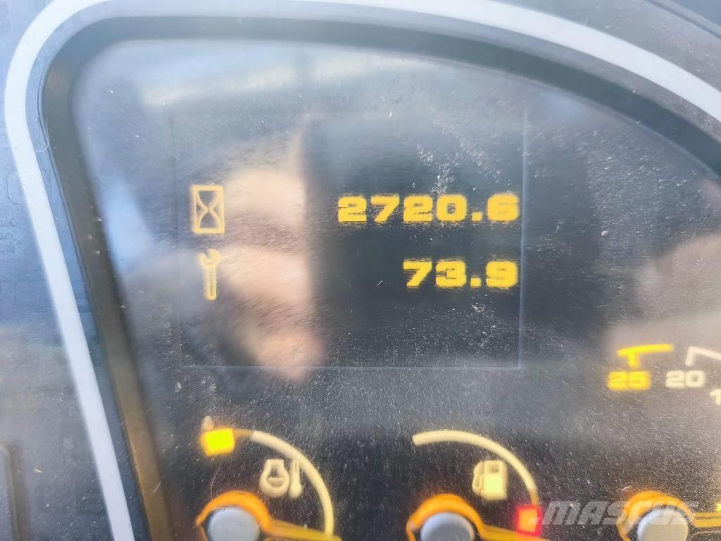 JCB 535-95 テレスコーピックハンドラー