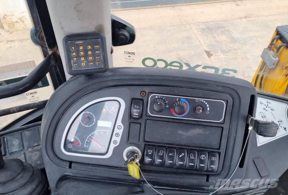 JCB 3CX P21 ECO バックホーローダー