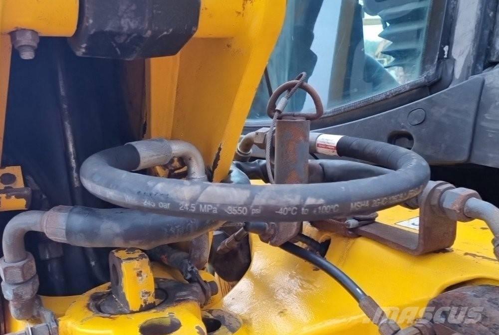 JCB 3CX P21 ECO バックホーローダー