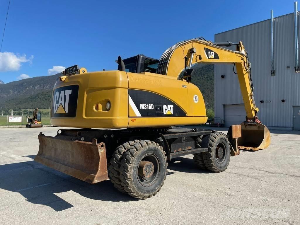 CAT M 316 D ホイール式油圧ショベル（パワーショベル・ユンボ・バックホー）