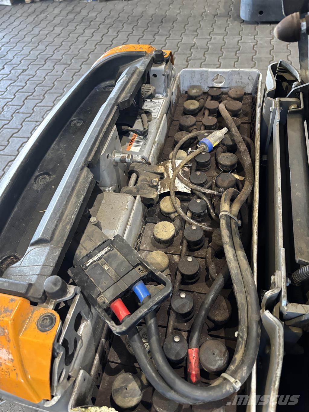 Still OPX 20 低型オーダーピッカー