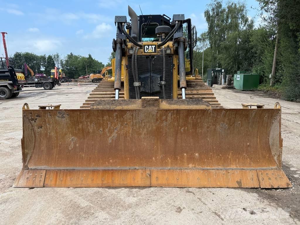CAT D 6 T LGP ブルドーザー