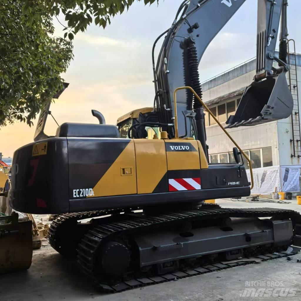 Volvo EC 210 D 中型油圧ショベル 7ｔ-12ｔ（ユンボ・パワーショベル・バックホー）