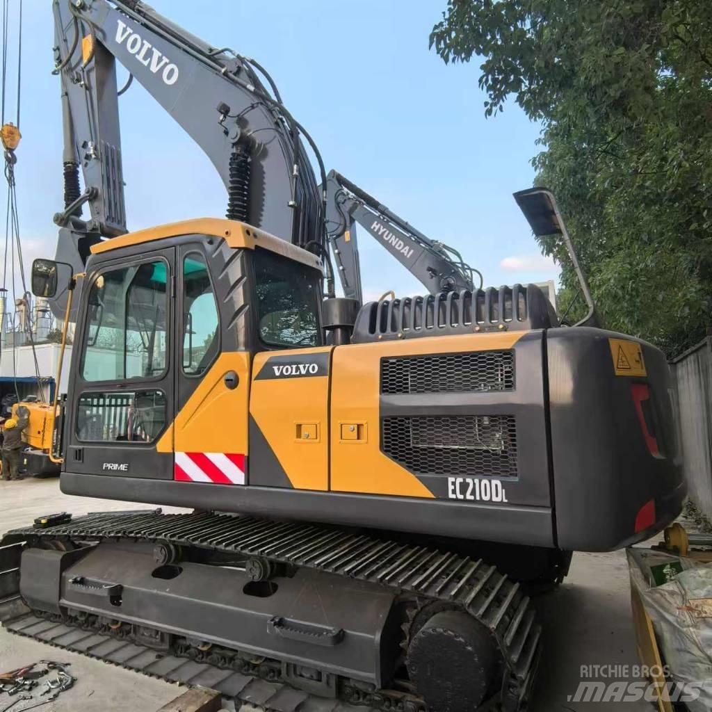 Volvo EC 210 D 中型油圧ショベル 7ｔ-12ｔ（ユンボ・パワーショベル・バックホー）