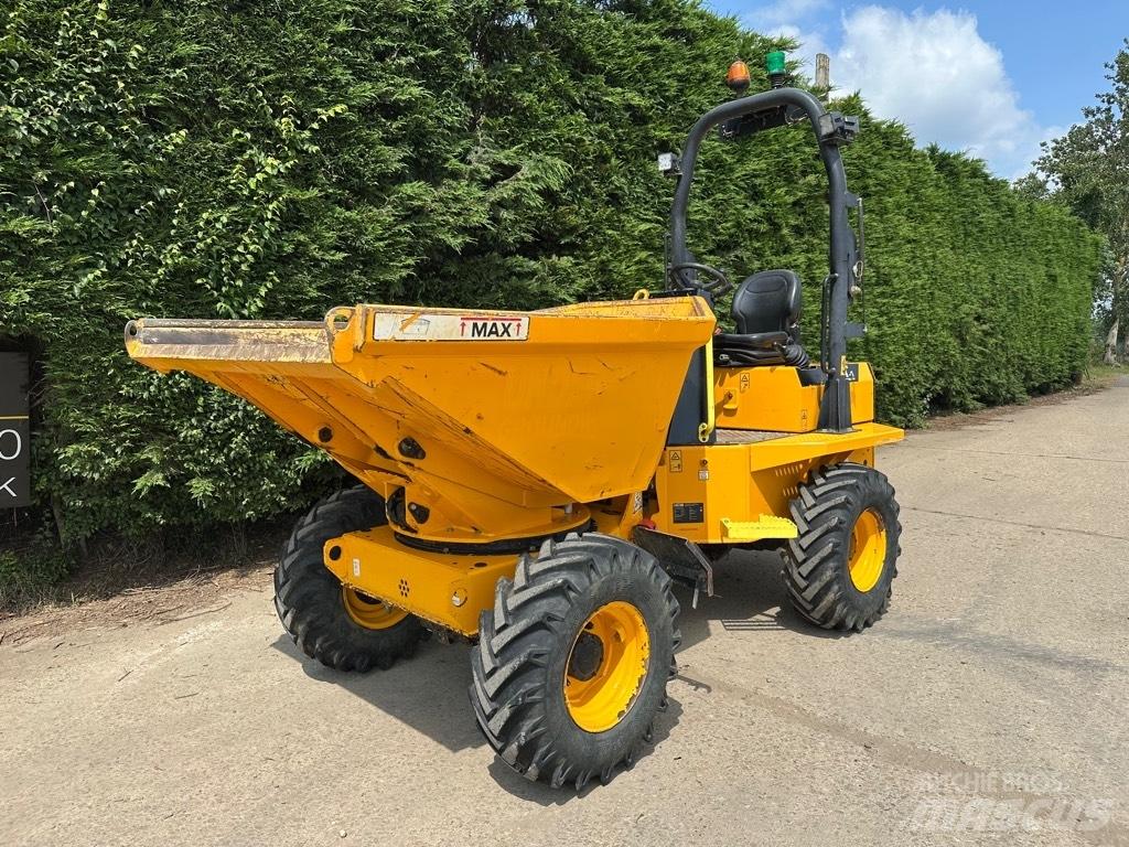 JCB 3STH SWIVEL サイト　ダンプ