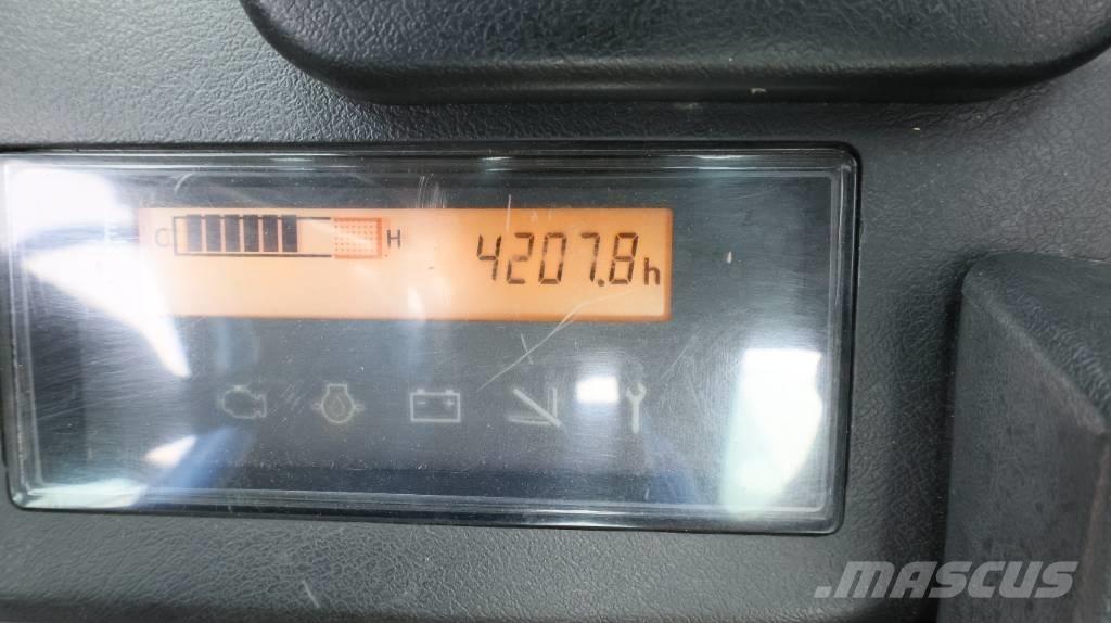 Toyota 8 FGF 30 LPGフォークリフト