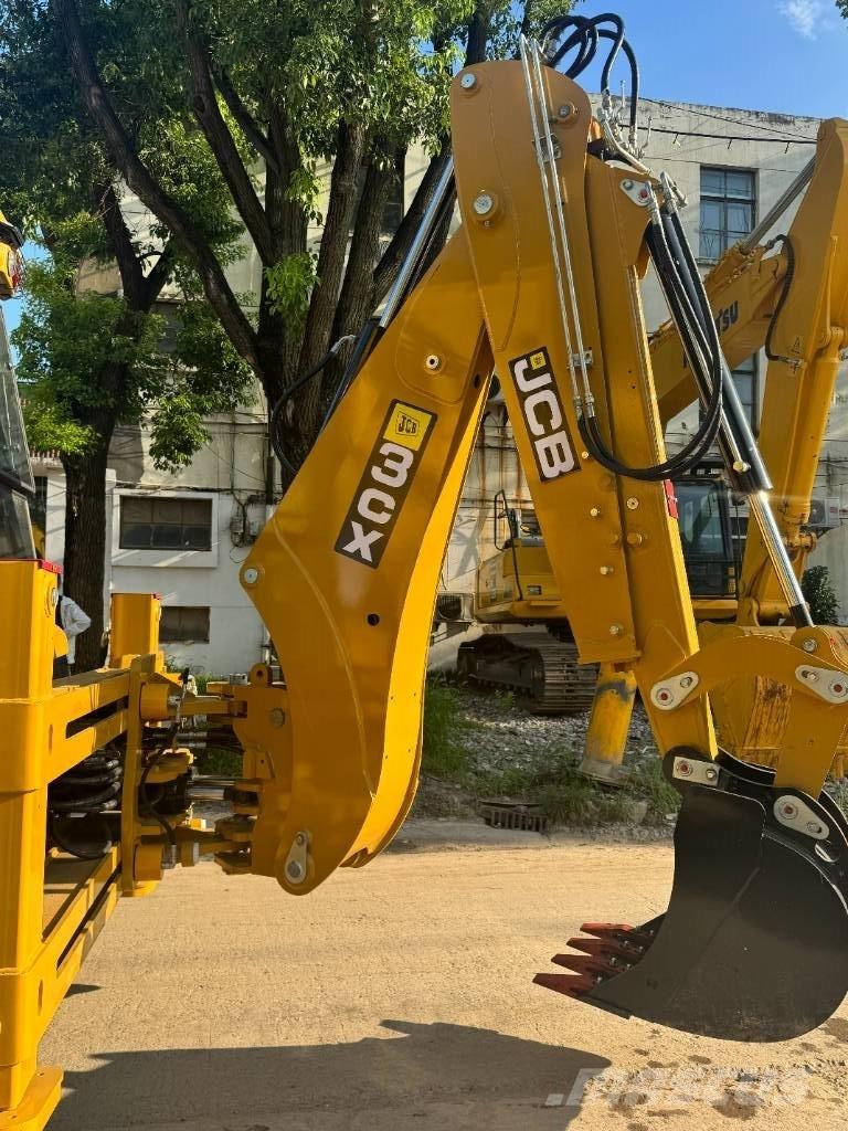 JCB 3 CX バックホーローダー