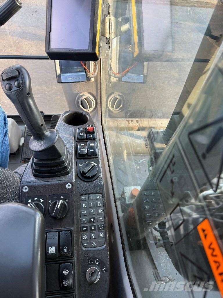 Volvo EW 140 D ホイール式油圧ショベル（パワーショベル・ユンボ・バックホー）